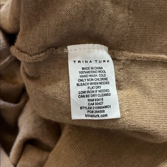 Trina Turk Merino Wool V-Neck Tan Sweater Size XS - Picture 7 of 8